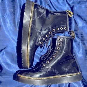 Dr Martens Womens Patent Leather Boots